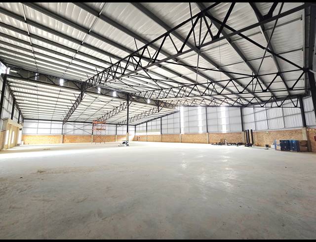 2,365M² WAREHOUSE TO LET IN RIVERSANDS